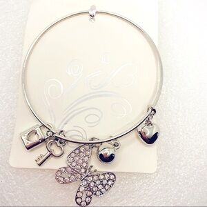 Bracelet Butterfly Crystal in Silver tone.